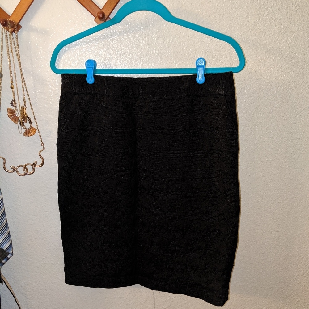 Black pencil skirt